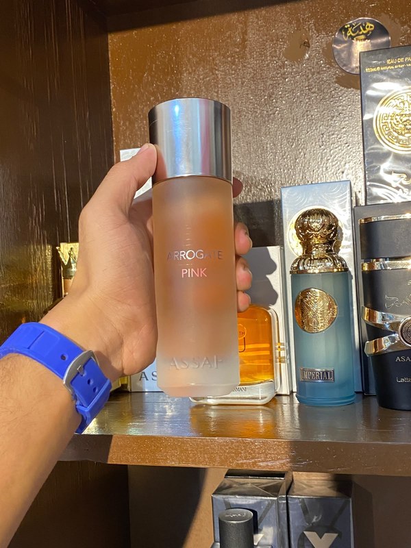 عطر بينك من عساف